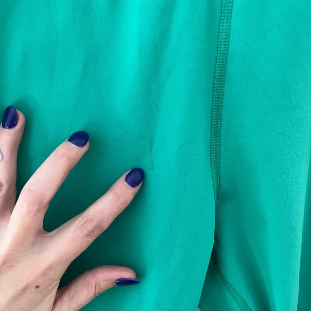 Thrive Societe T31L155 Green Ruffled Leggings Size Small - Picture 5 of 12